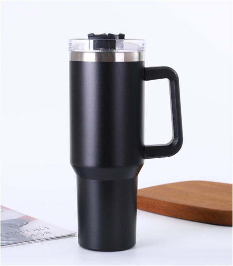 MagiCook KUBEK TERMICZNY Czarny 1200 ML ZE SŁOMKĄ STYLE USA Czerń MagiCook KUBEK TERMICZNY Czarny 1200 ML ZE SŁOMKĄ STYLE USA Czerń