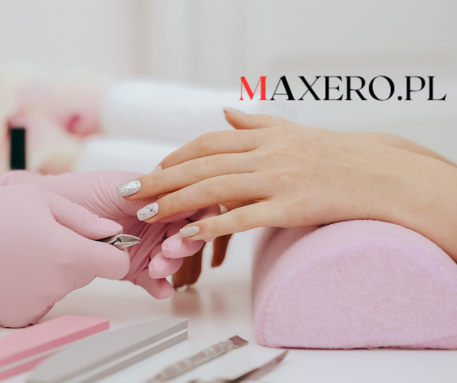 Domowy manicure – jak zrobić to dobrze (i z przyjemnością!)
